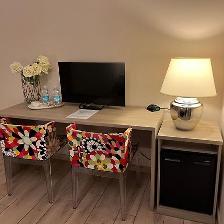 C.A.V. B&B Curiel20 San Donato Milanese Exteriér fotografie