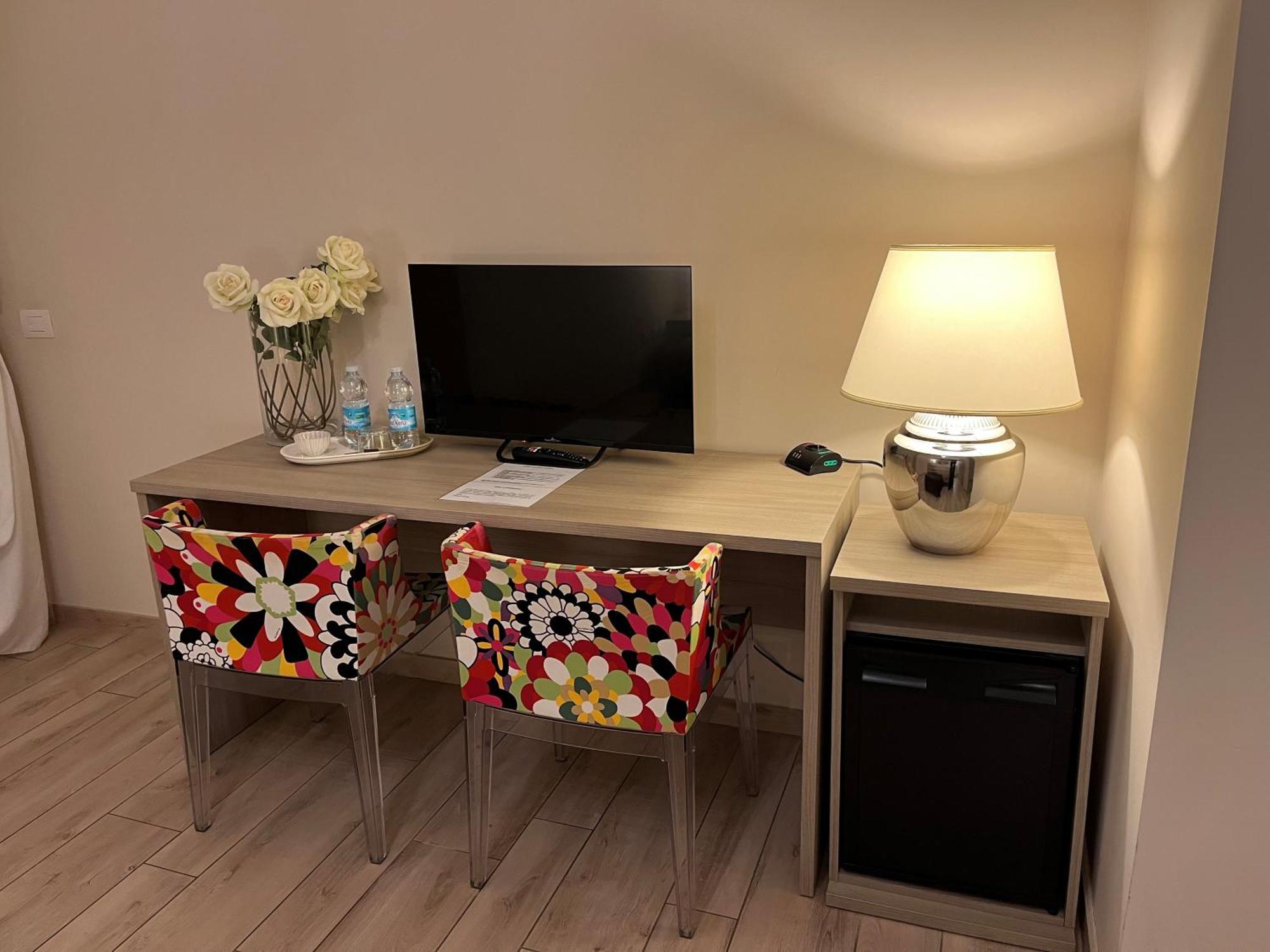 C.A.V. B&B Curiel20 San Donato Milanese Exteriér fotografie